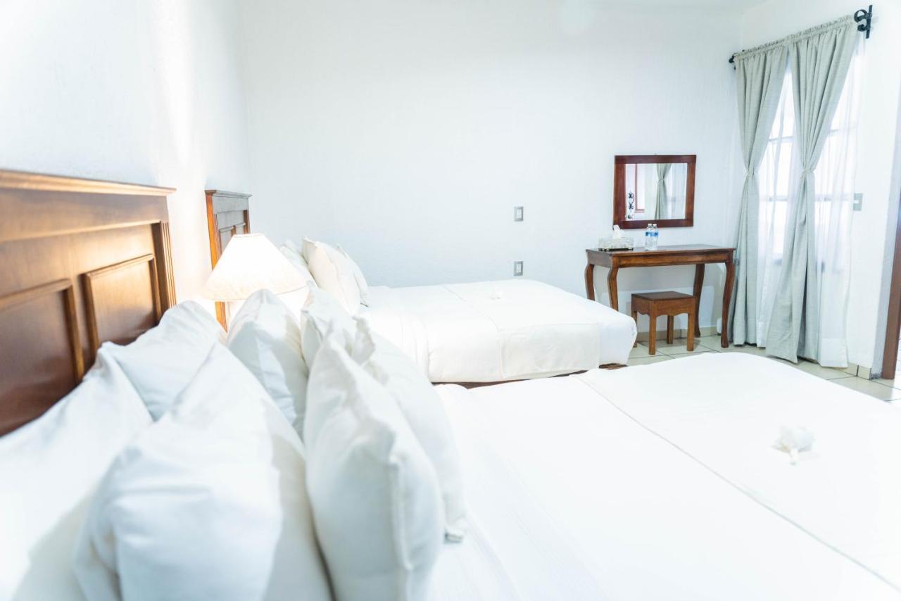 Casa Graciela Hotel Patzcuaro Ngoại thất bức ảnh