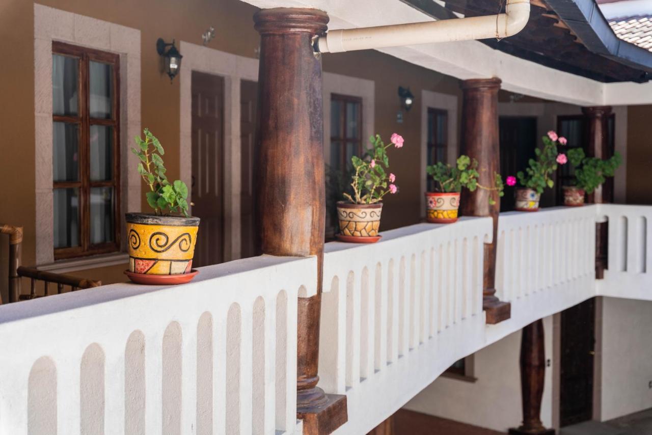 Casa Graciela Hotel Patzcuaro Ngoại thất bức ảnh