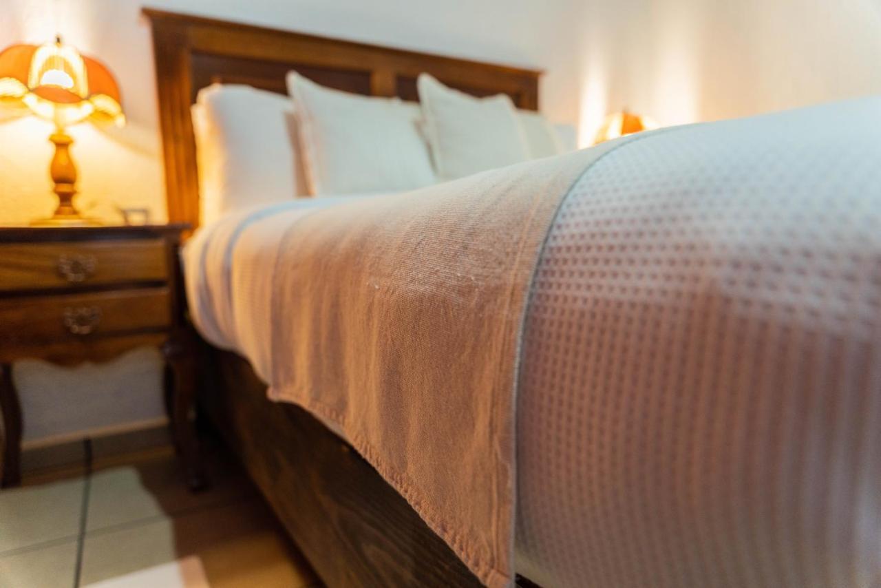 Casa Graciela Hotel Patzcuaro Ngoại thất bức ảnh