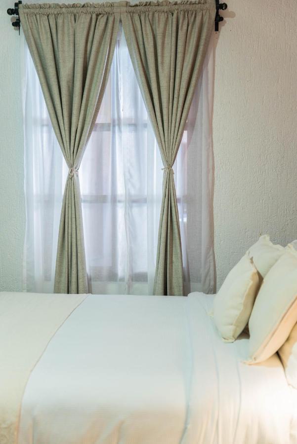 Casa Graciela Hotel Patzcuaro Ngoại thất bức ảnh